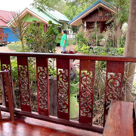 Ruanmai Style Resort 1 Ban Nong Nam Khan Ngoại thất bức ảnh