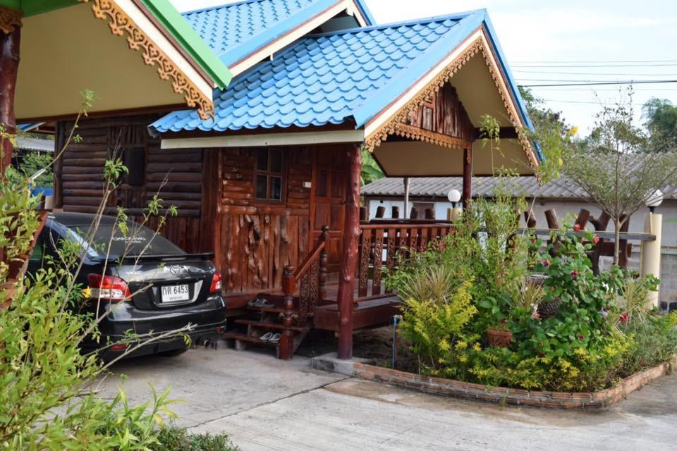Ruanmai Style Resort 1 Ban Nong Nam Khan Ngoại thất bức ảnh