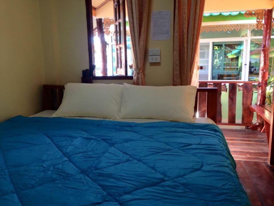Ruanmai Style Resort 1 Ban Nong Nam Khan Ngoại thất bức ảnh
